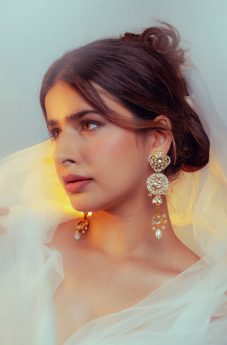 Kiara Statement Kundan Danglers